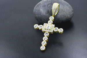 INCREDIBLE CROSS PENDANT | 9211802